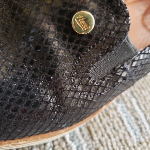 Flexi - Comfort Casual Platform Shoe/Wedge Loafer - Women Size 6 1/2USD - Picture 3 of 6